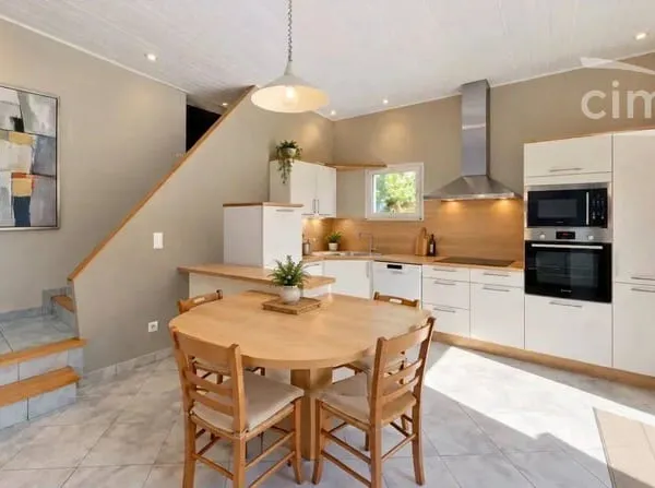 Maison 7 pièces 162 m²