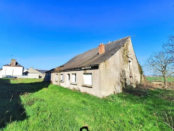 Maison à rénover à BOURG L'ÉVÊQUE
