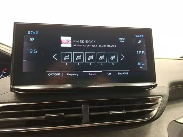 Peugeot 3008 puretech 130ch s&amp;s eat8 — photo 22
