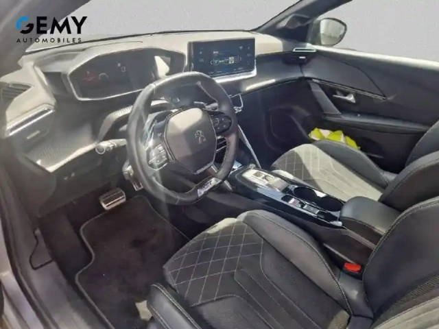 Peugeot 208 puretech 100 s&amp;s eat8 — photo 9