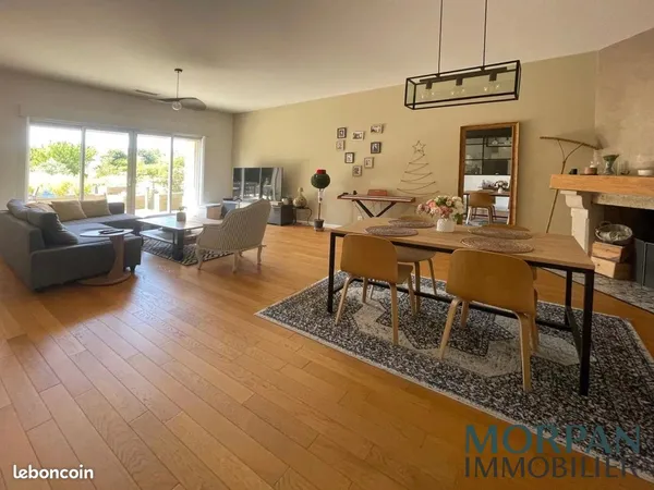 Maison 6 pièces 176 m²