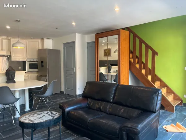 Location meublée maison appartement 74m²