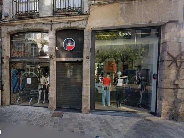 Local commercial 56 m² LILLE