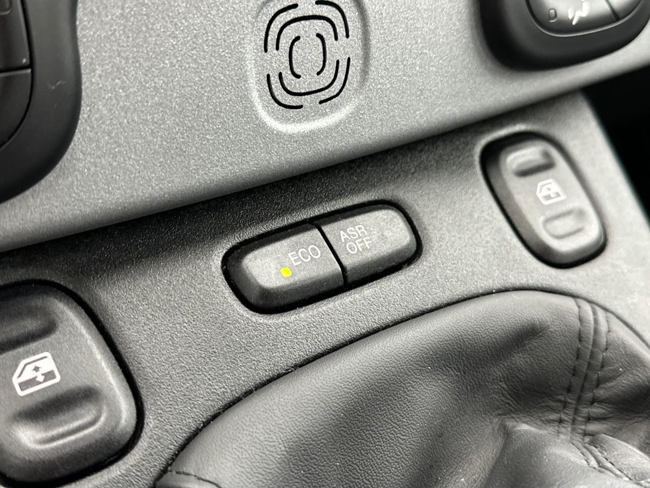 Fiat Panda 0.9 85 ch twinair s/s city cross — photo 26
