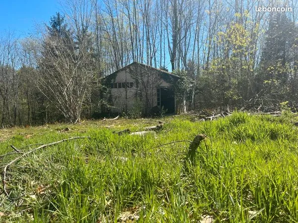 Terrain 4 320 m² Verneuil Sur Vienne