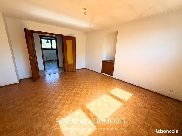 Appartement 2/3 pièces avec potentiel 5 pièces - 95 m² / 115m² au sol - Strasbourg Neudorf / Meinau