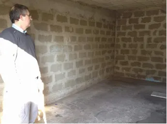 Loue garage fermé de 15 m² dans résidence sécurisée à Toulon, quartier du Jonquet
