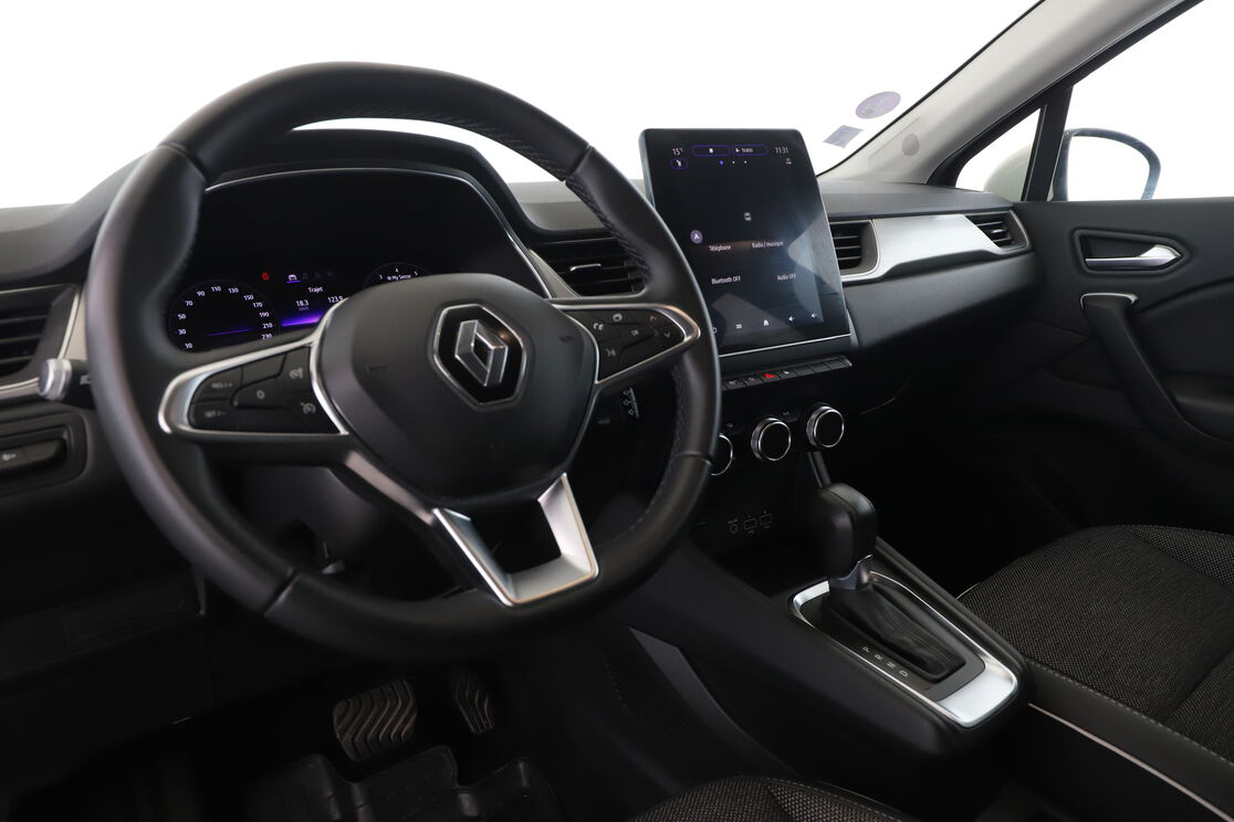 Renault Captur 1.3 TCe Intens EDC — photo 10