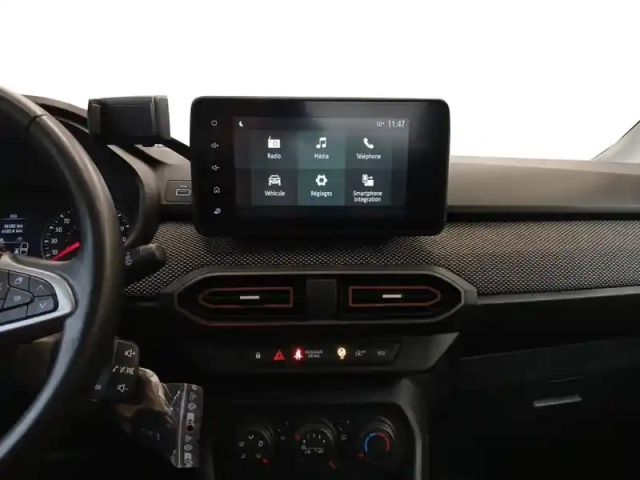 Dacia Sandero tce 90 — photo 10