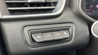 Renault Clio 1.0 TCe 100ch Intens - 20 — photo 28
