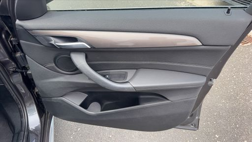 BMW X1 xDrive 25e 220 Hybrid BVA6 - Xline – 2021 – 84378 km – Hybride rechargeable – Boîte Automatique — photo 43