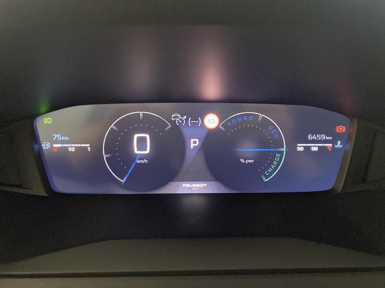 Peugeot 2008 hybrid 145 ch e-dcs6 allure — photo 13