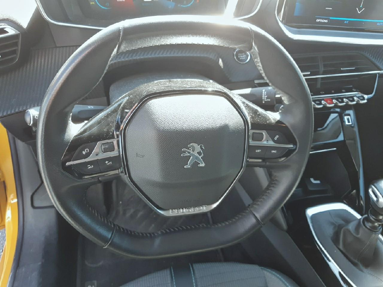 Peugeot 208 puretech 100 s&s bvm6 allure pack — photo 15