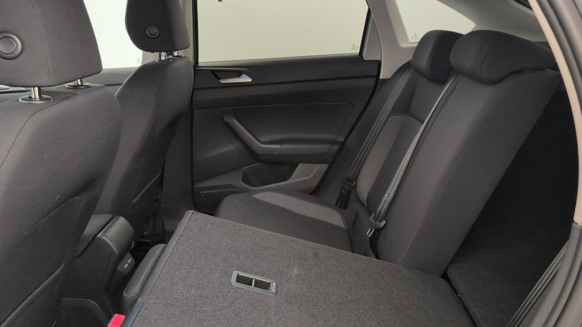 Volkswagen Taigo — photo 12