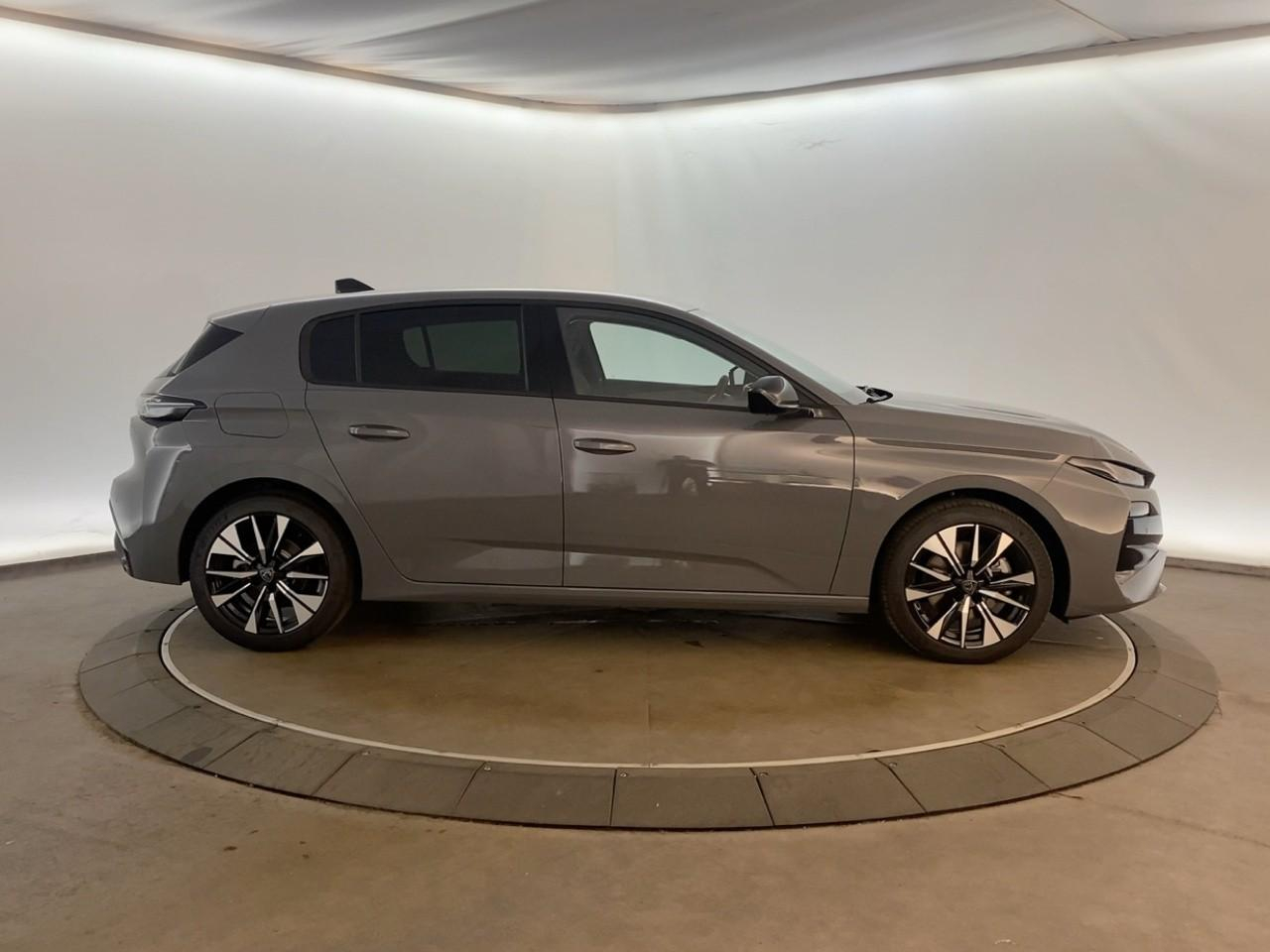 Peugeot 308 bluehdi 130ch s&s eat8 allure — photo 4