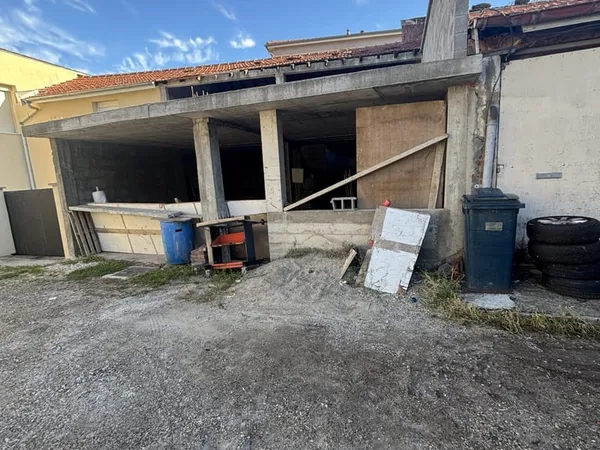 Maison 2 pièces 100 m²