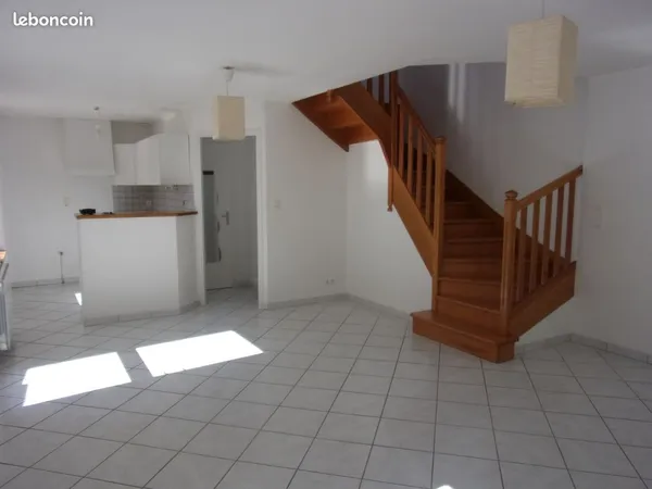 Maison 60 M²- 2 chambres- BAUD-720 / mois