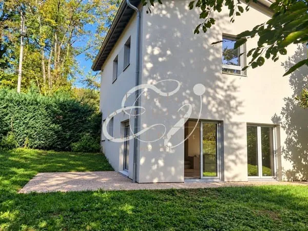 Maison 4 pièces 98 m²