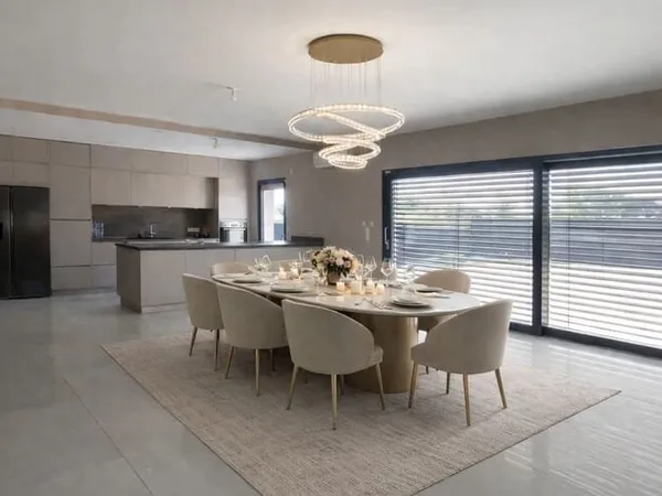 Maison 5 pièces 170 m²
