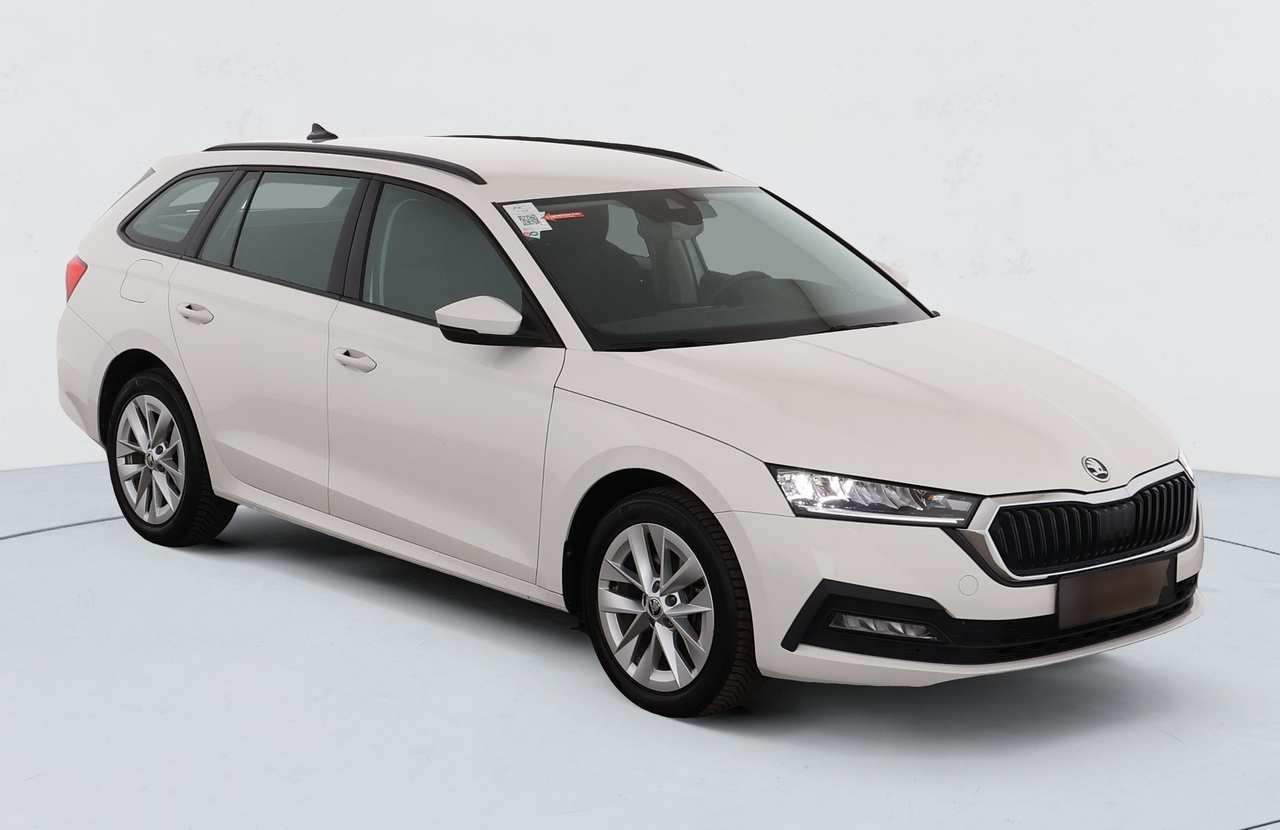 Skoda Octavia Combi — photo 8