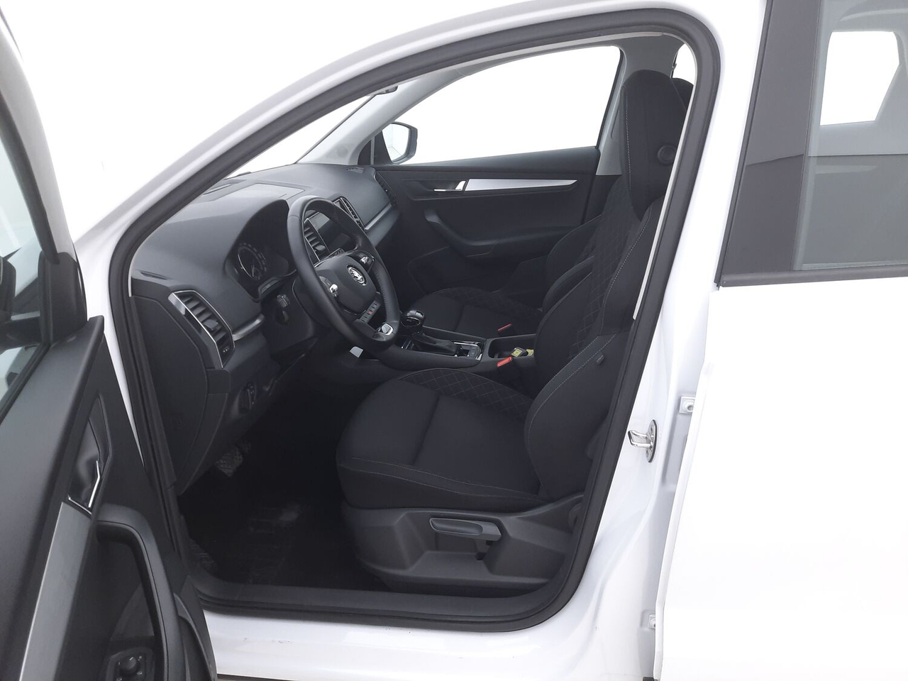 Skoda Karoq — photo 16