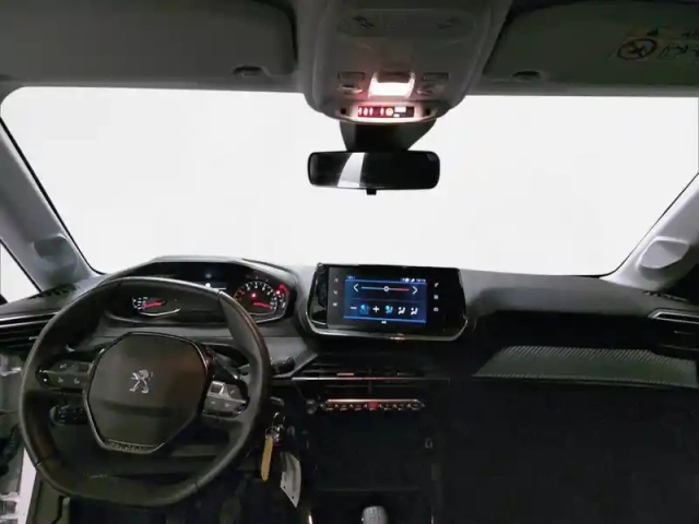 Peugeot 208 puretech 75 s&amp;s bvm5 — photo 28