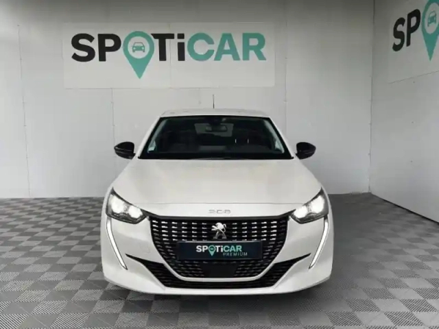 Peugeot 208 1.2 pure tech 100ch s&amp;s allure — photo 2