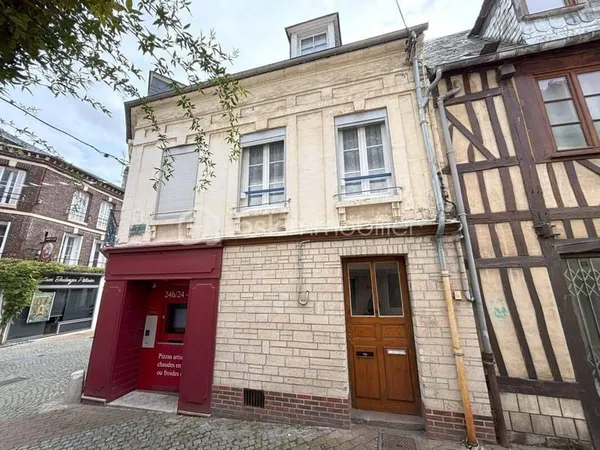 Immeuble 198 m²
