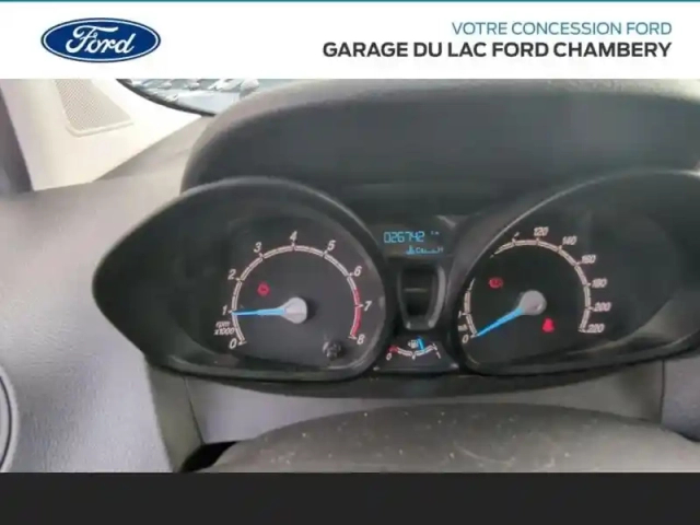 Ford Transit Courier 1.0e 100ch stop&amp;start limited — photo 8