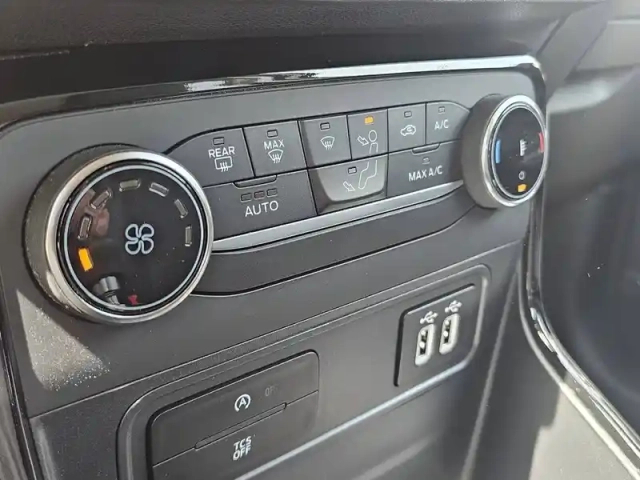 Ford Ecosport essence 125 s&amp;s bvm6 — photo 12
