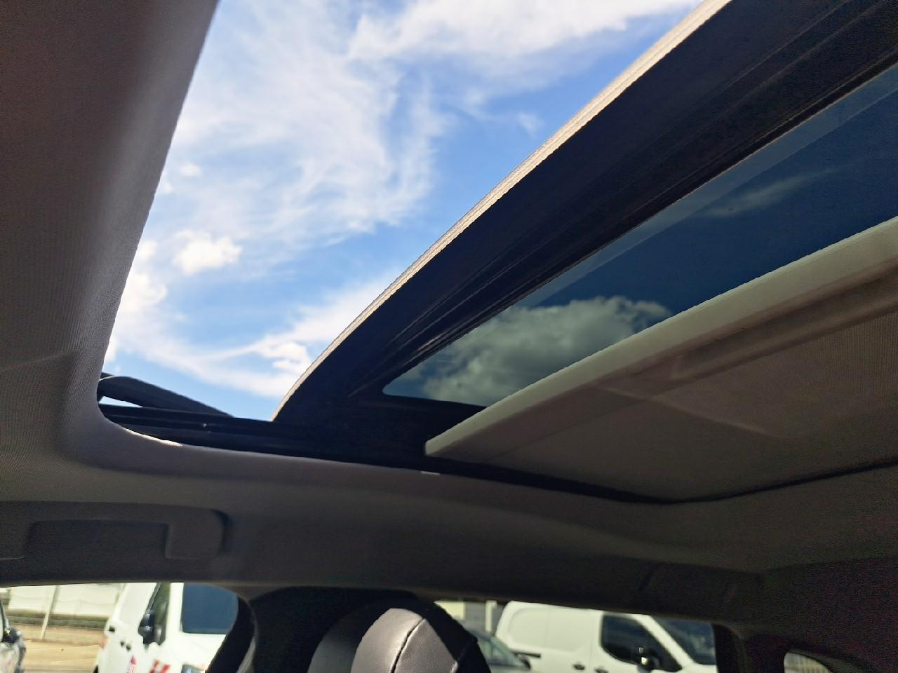 Citroën C5 X hybride rechargeable 225 s&s e-eat8 shine pack — photo 19