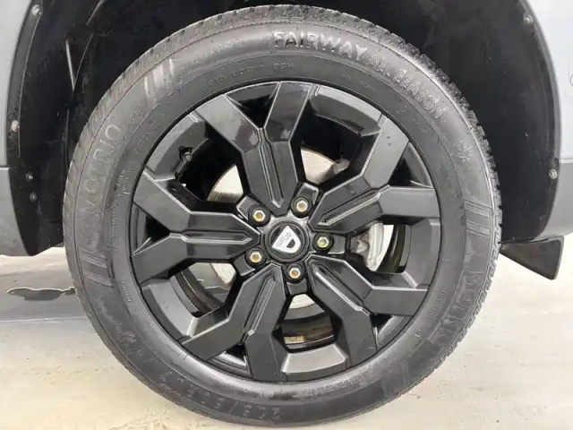 Dacia Duster eco-g 100 4x2 — photo 30