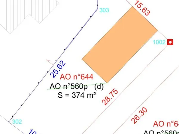 Maison à rénover + terrain de 374 m² - Saint-Georges-des-Coteaux