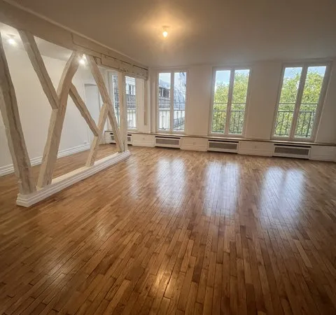 5 Pièces refait neuf avec balcon et ascenseur