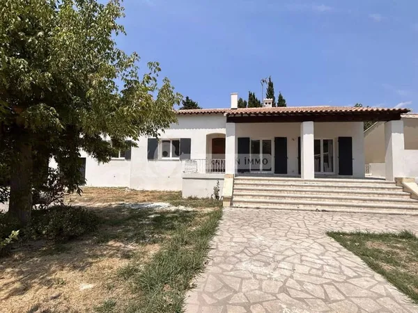 Maison de plain-pied 5 pièces 125 m²