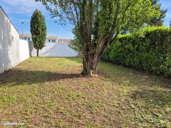 Terrain constructible 197 m²