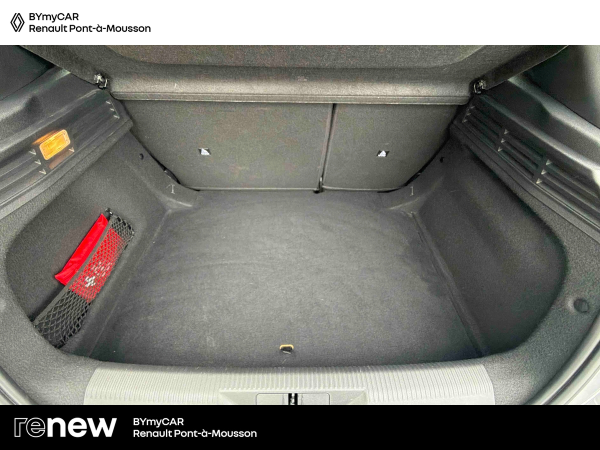 Peugeot 308 BlueHDi 130ch S&amp;S BVM6 — photo 13