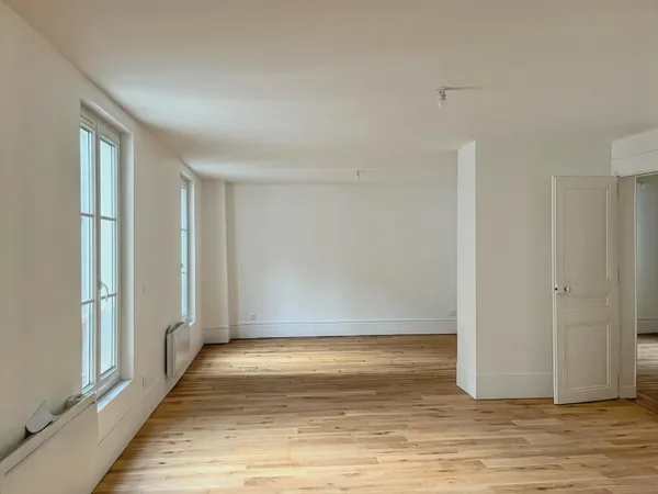 Vends t4 - 71.2 m² - Paris