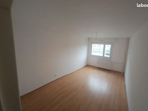 Appartement 71 m² refait à neuf - Kingersheim - 800 CC - Garage possible