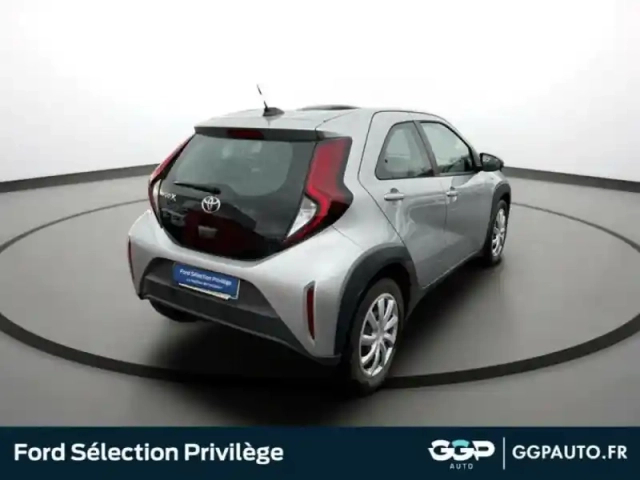 Toyota Aygo X 1.0 vvt-i 72ch dynamic s-cvt — photo 6