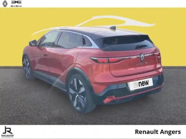 Renault Megane e-tech electric ev60 220ch techno optimum charge — photo 11