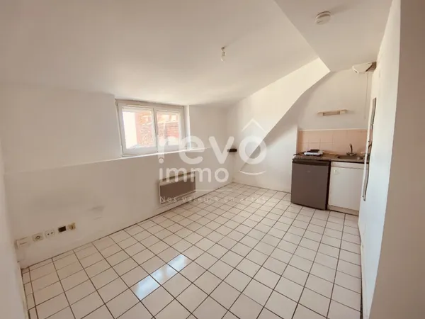 Studio 1 pièce 14 m²