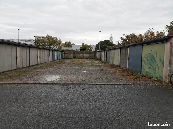Garage individuel fermé - angers