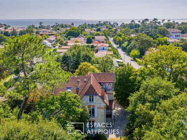 Maison de maître au charme authentique, à deux pas du Bassin d'Arcachon