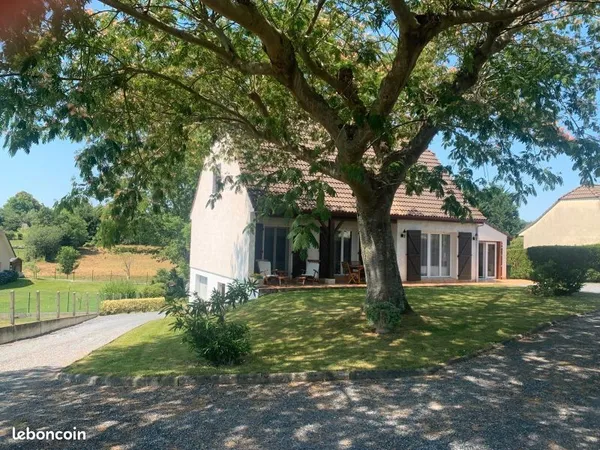 Maison 7 pièces 158m²