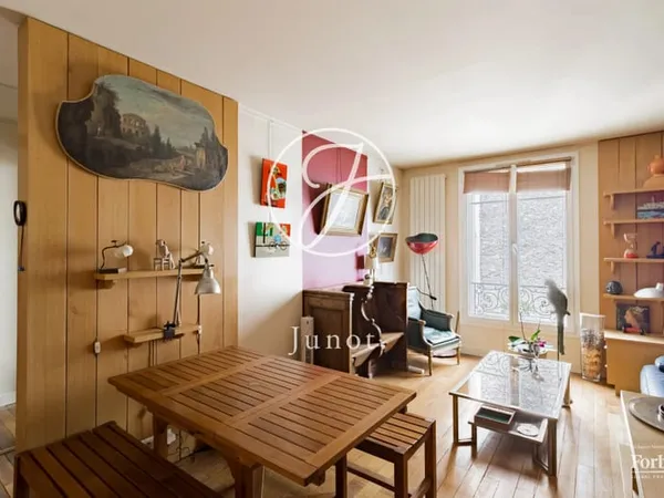 Paris 8e - HOCHE / PARC MONCEAU/TERNES- Appartement - 4 pièces - 88,07m² Carrez - 3 chambres