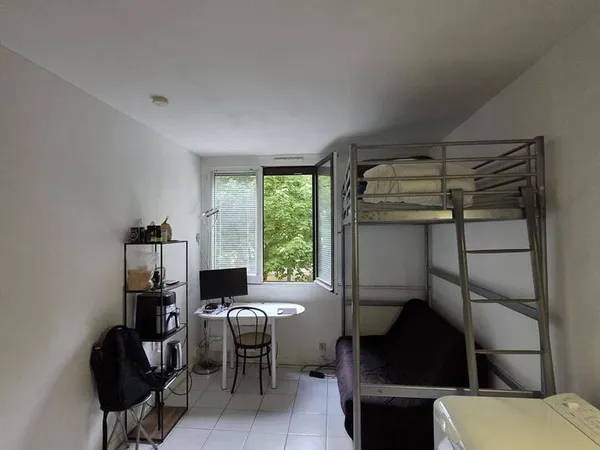 Studio 2 pièces 18 m²