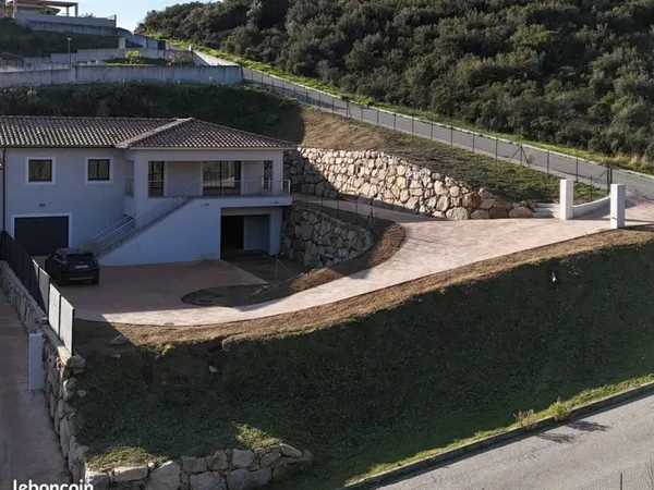 Maison 4 pièces 105 m²