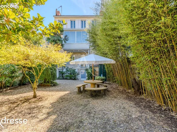 Maison 14 pièces 282 m²