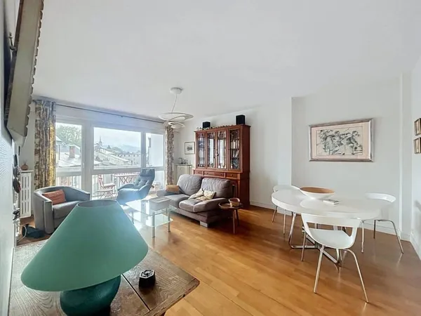 Appartement 3 pièces 91 m²